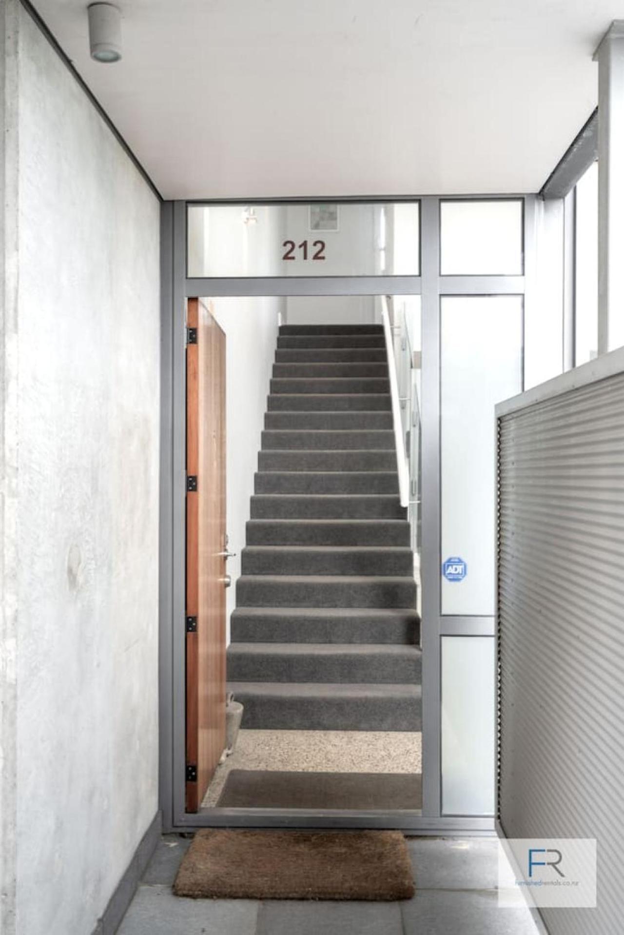 Luxury Mount Eden