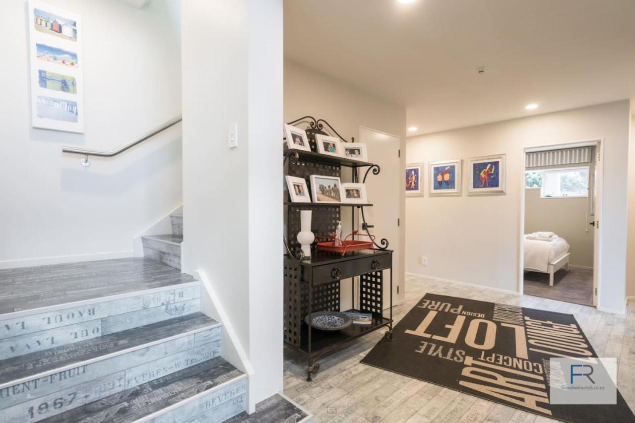 Waterfront Townhouse Retreat Auckland