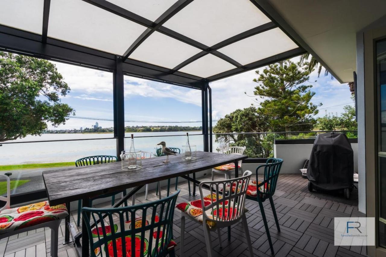 Waterfront Townhouse Retreat * Auckland