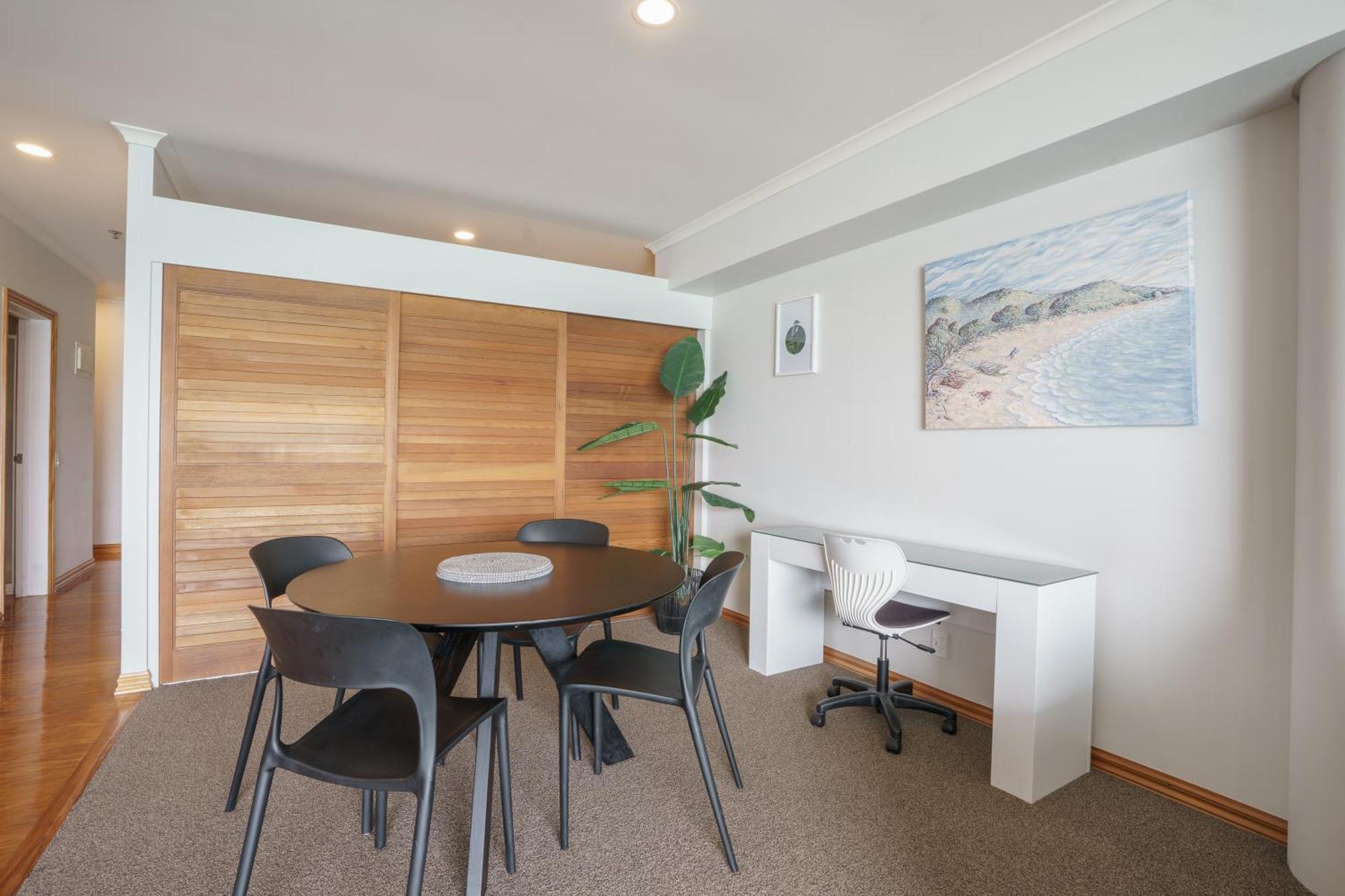 Princes Wharf - Bridge View Apartment *