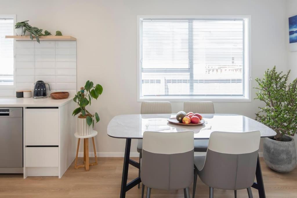 Apartment Luxury New 2 Bedroom