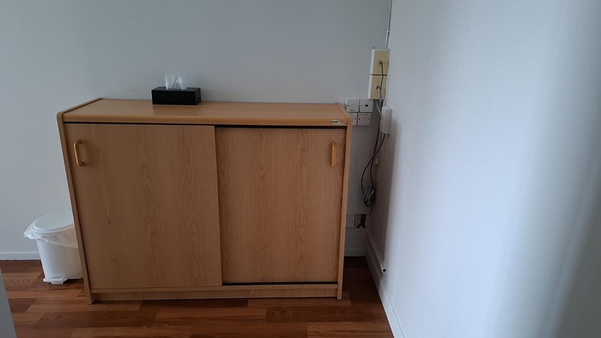 Apartment 5 Beds Including 1 Double Bed, 2 Single Beds, 2 Double Sofa Beds, 4, 37 Totara Avenue, New Lynn Auckland