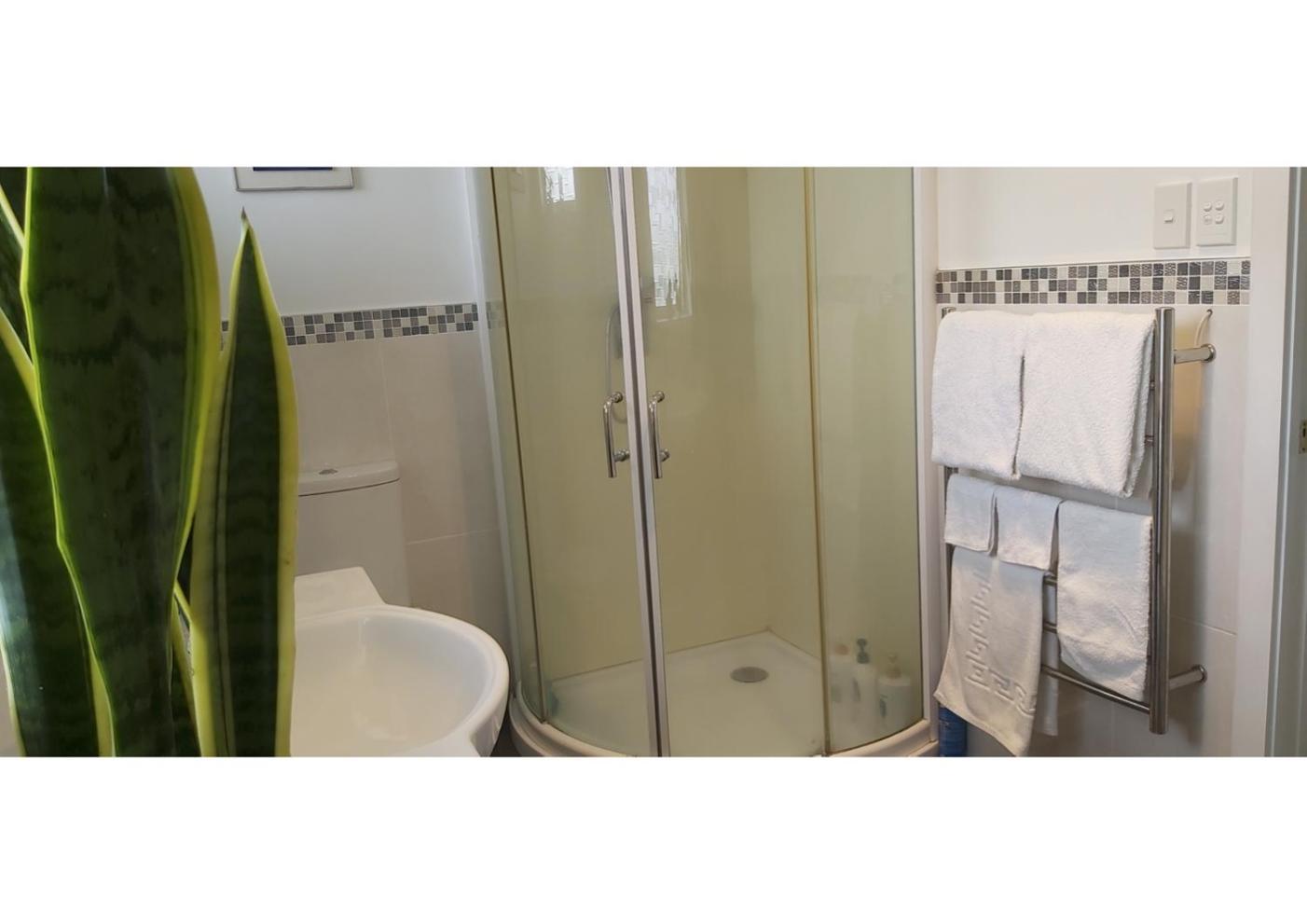 Torbay Bnb * Auckland