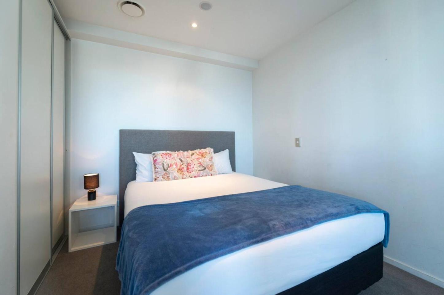 Amazing Skytower View 2 Bedroom 2 Bathroom