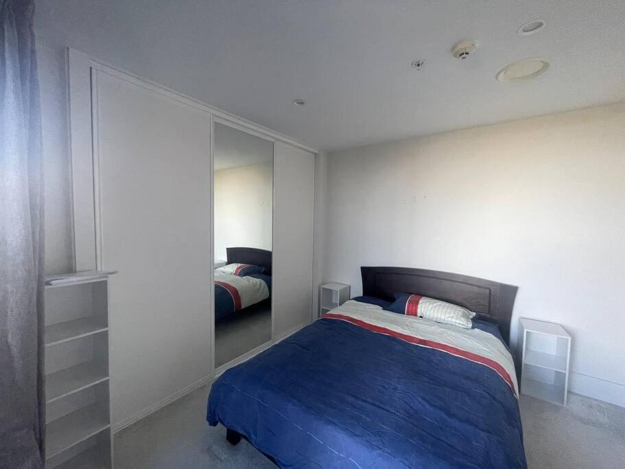 Apartment Stylish City Apt, Prime Location *