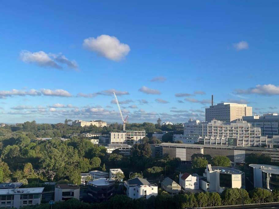 Stylish City Apt, Prime Location * Auckland