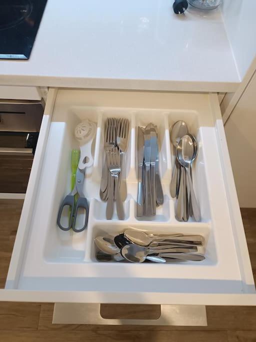 Apartment Stylish City Apt, Prime Location Auckland