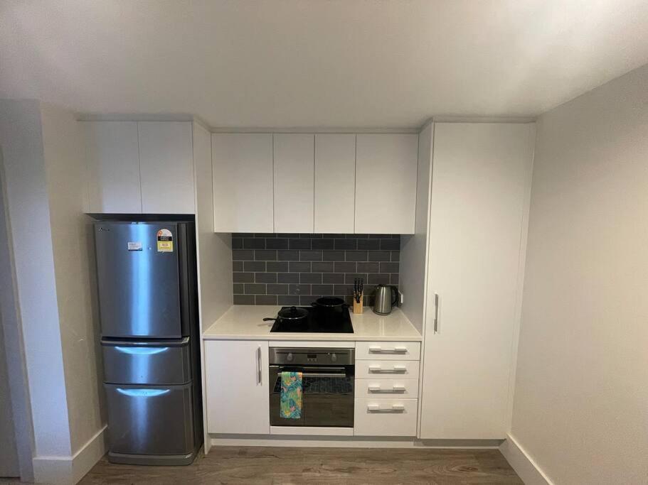 Stylish City Apt, Prime Location Apartment