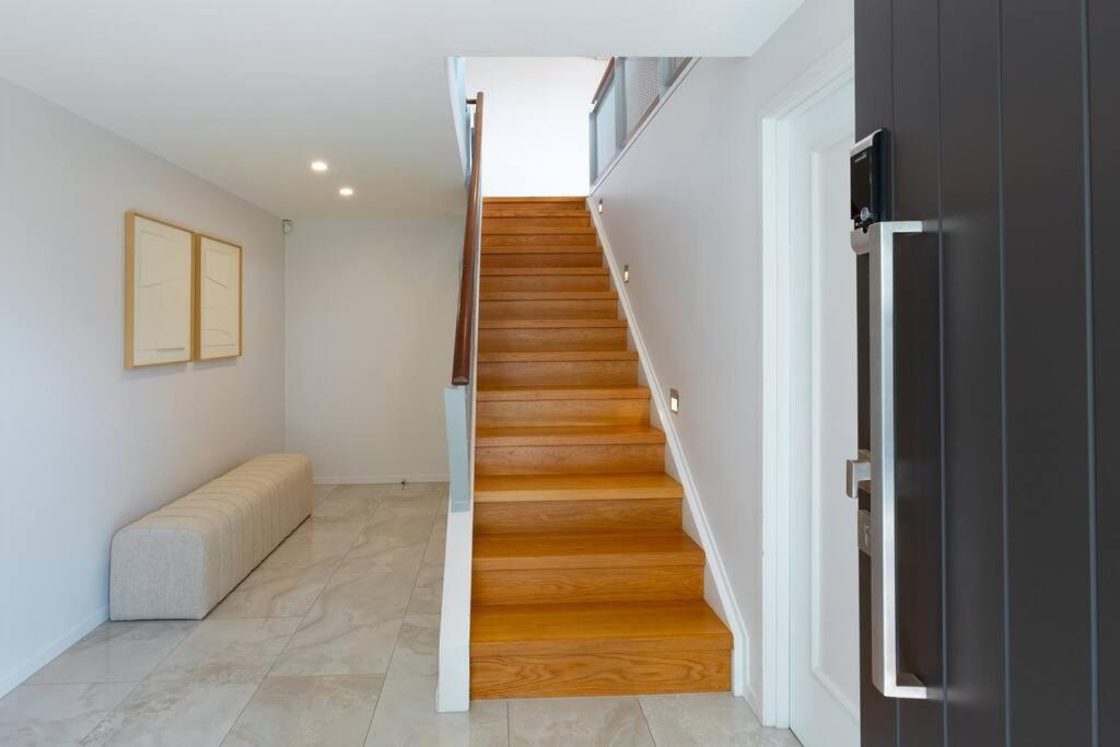 Villa Welcome To Luxury Living In Cbd Near Mission Bay *