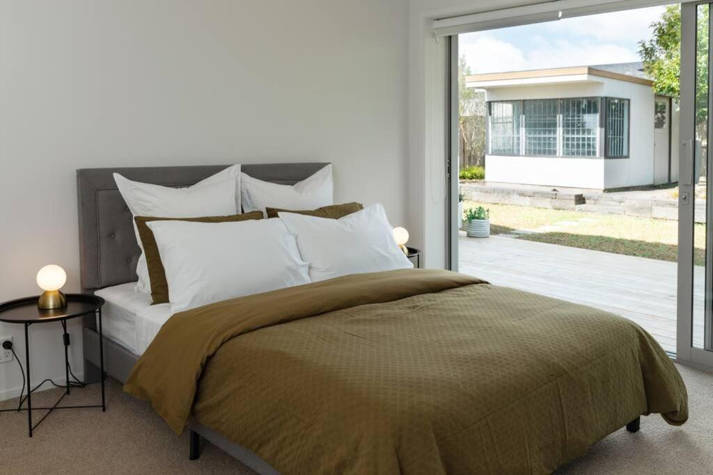 Welcome To Luxury Living In Cbd Near Mission Bay Villa Auckland