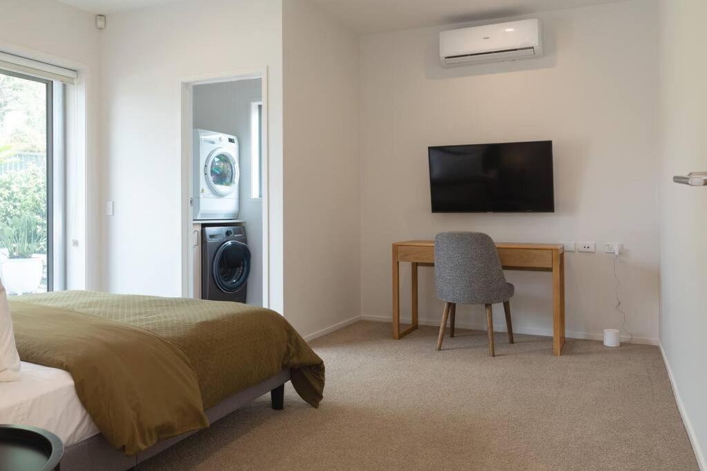 Welcome To Luxury Living In Cbd Near Mission Bay *