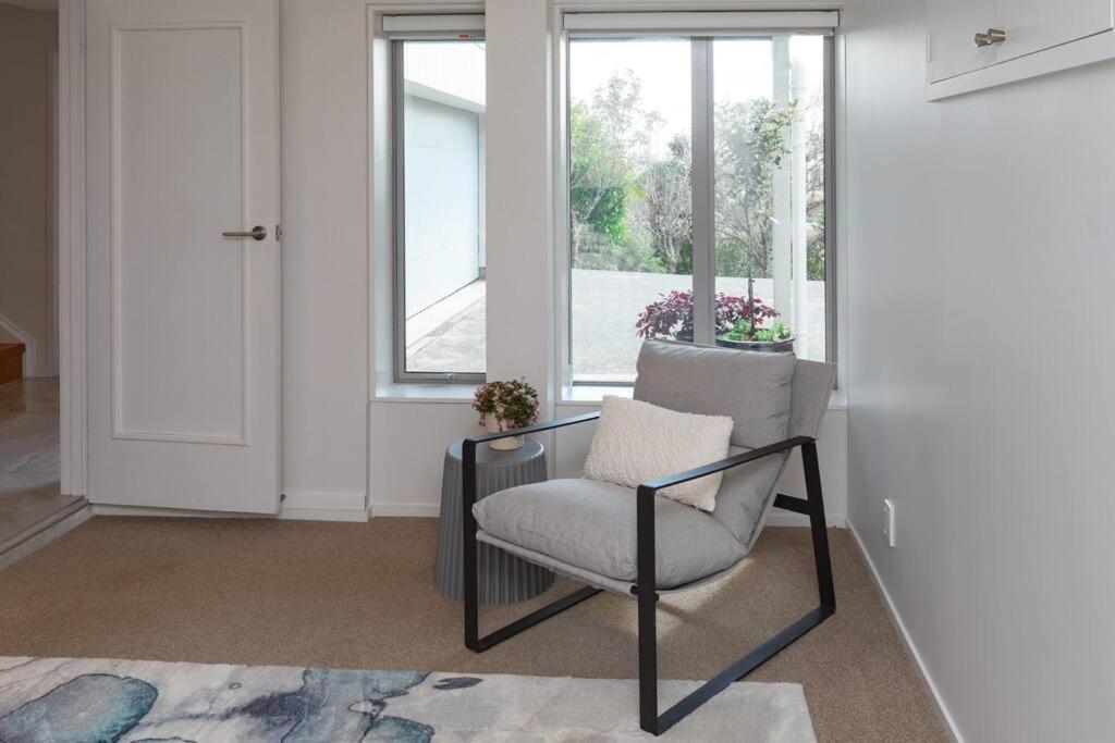 Welcome To Luxury Living In Cbd Near Mission Bay *