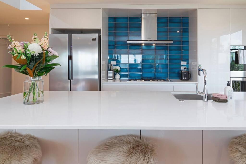 Welcome To Luxury Living In Cbd Near Mission Bay Villa *