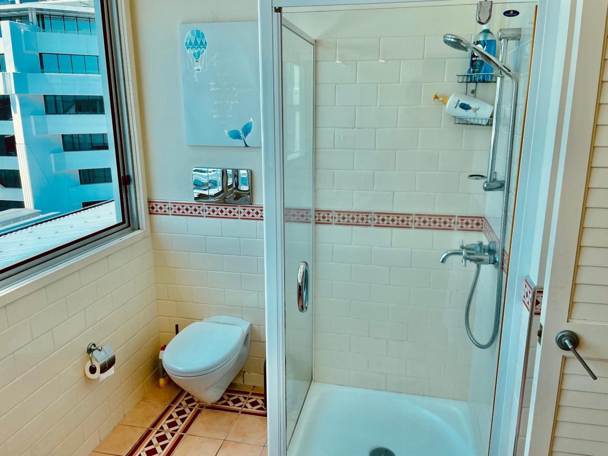 Waterfront Penthouse: Harbor View In Auckland's Heart Auckland