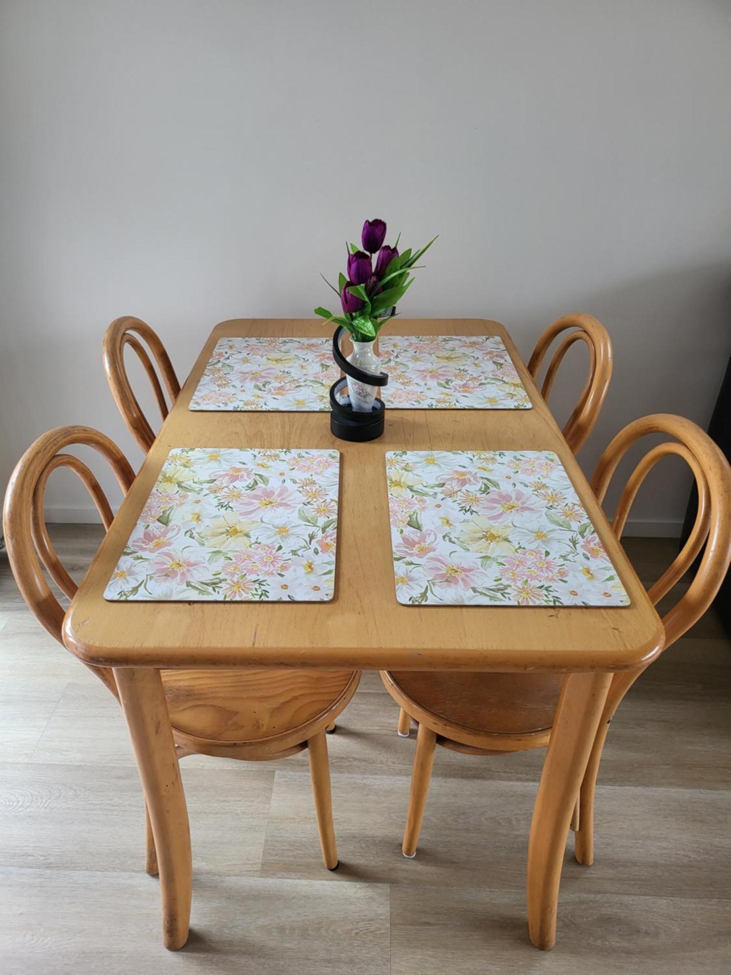 Homestay Bright & Spacious Budget Friendly In West Perfect For Solo Or Couple Travellers Auckland