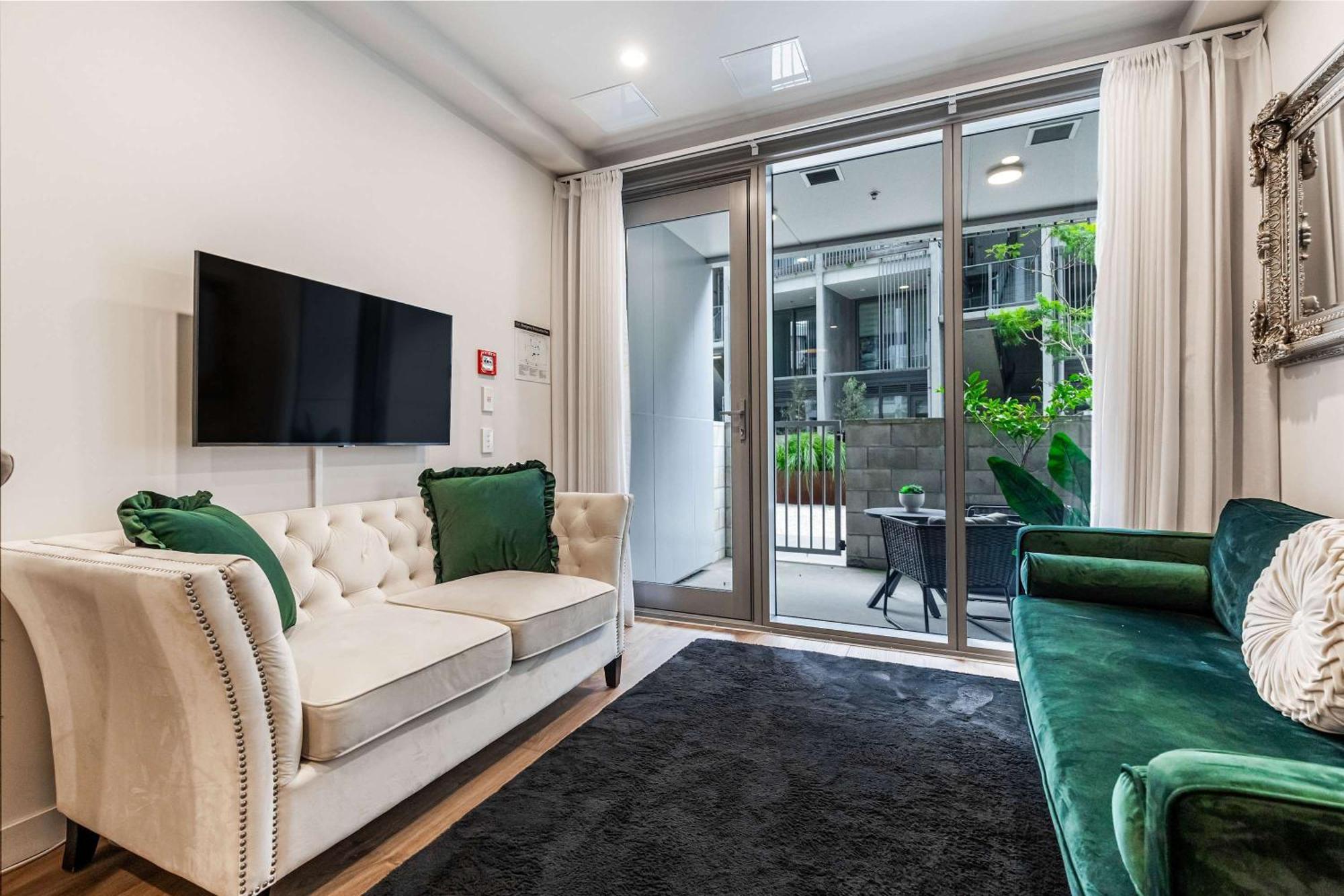 Stylish 1 Bedroom With Office Area * Auckland