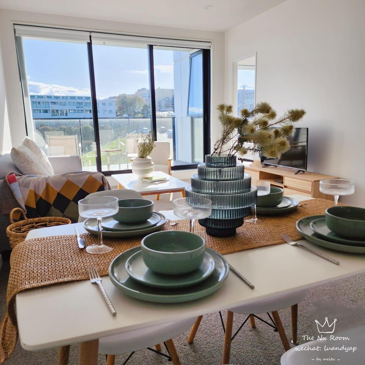 Birkenhead Apartment