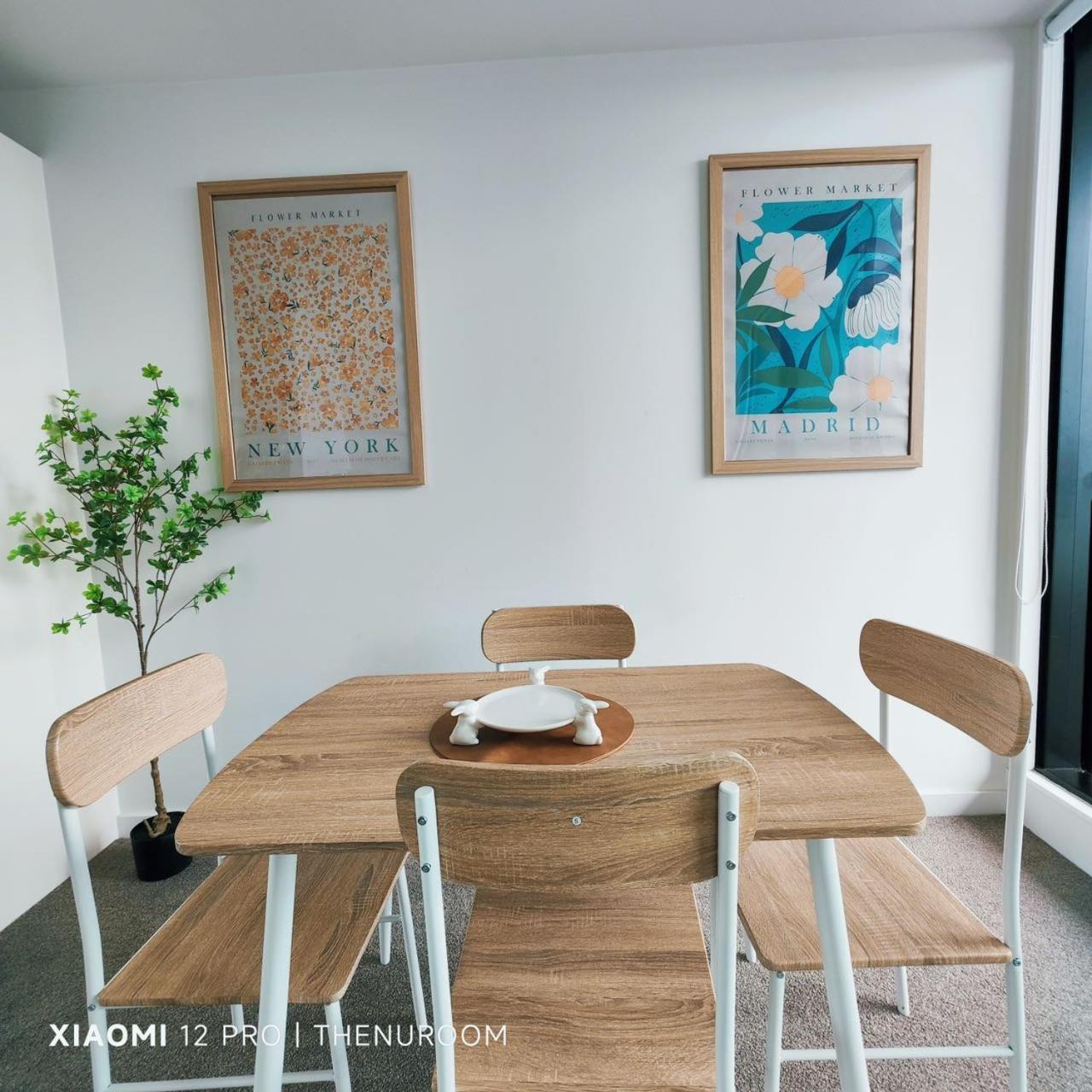 Birkenhead Apartment