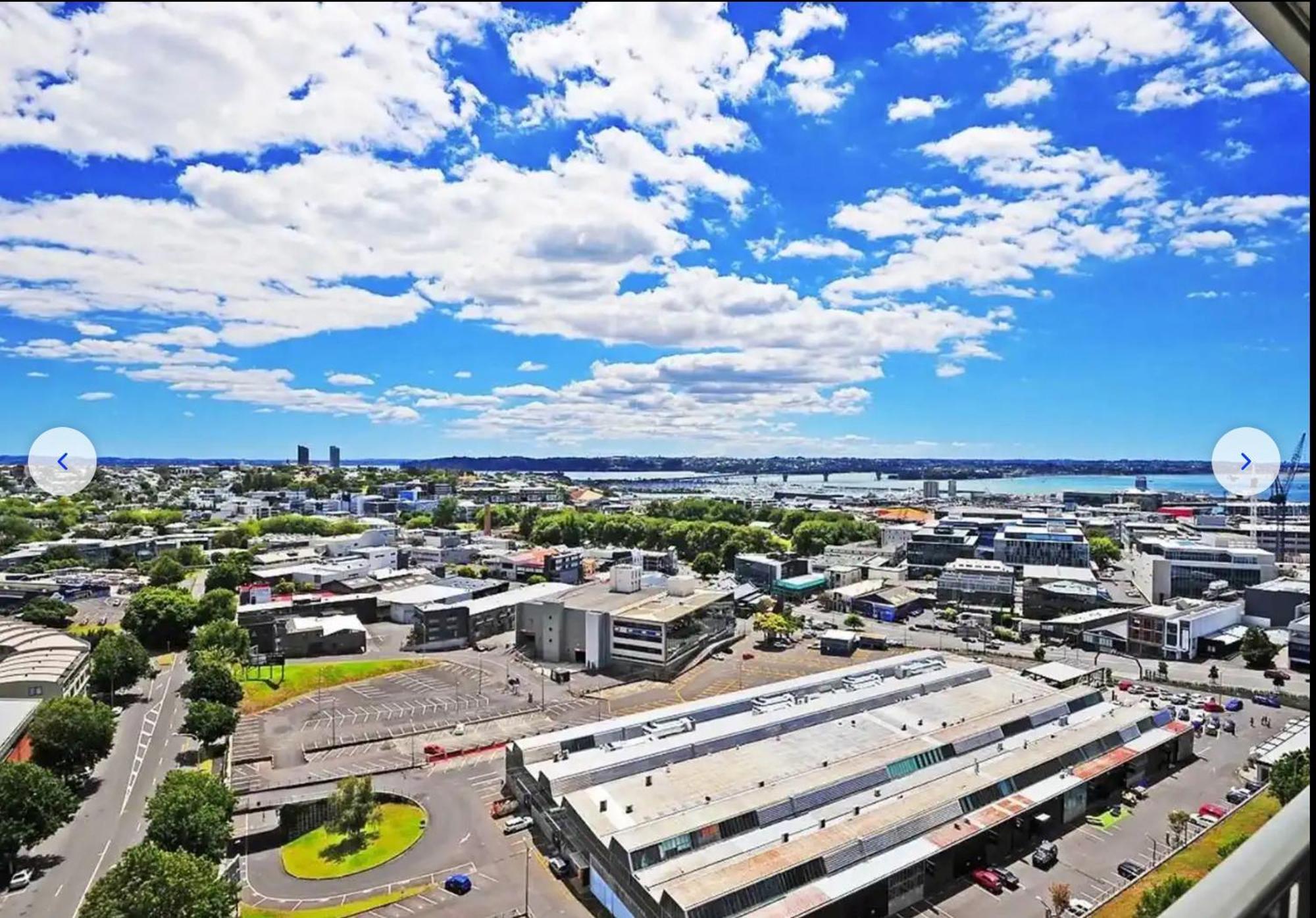 Apartment Aura A Two Bedrooms 1 Living Wi-fi Balcony Harbor View Or Skytower View Easy Parking Auckland