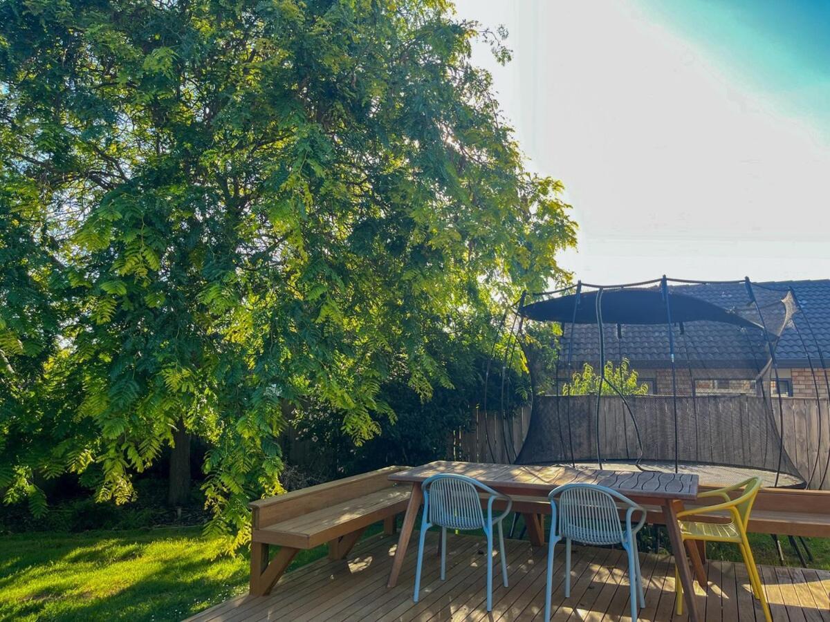 Holiday home Family Retreat With Playground Views In East Tamaki