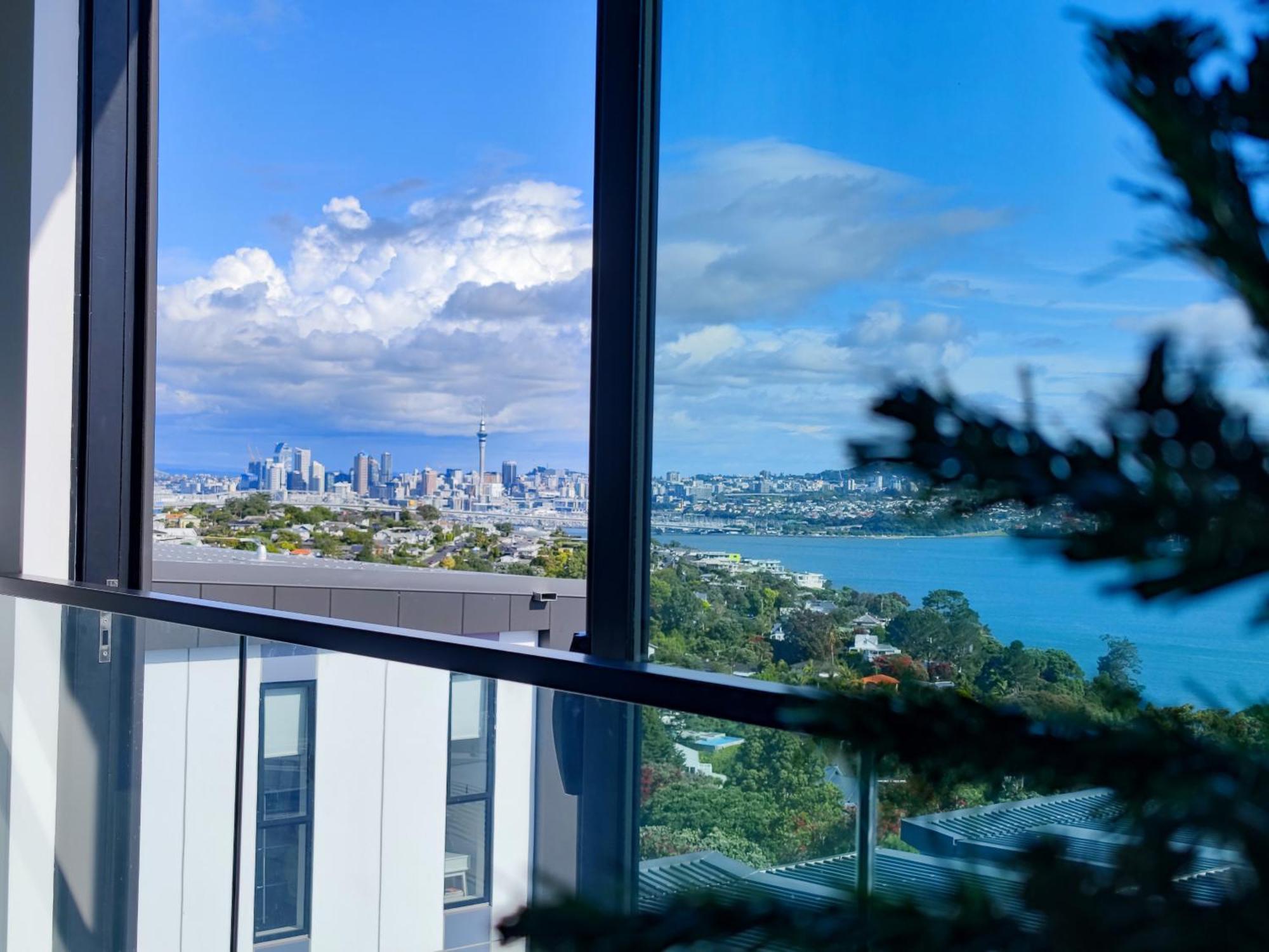 Birkenhead Apartment