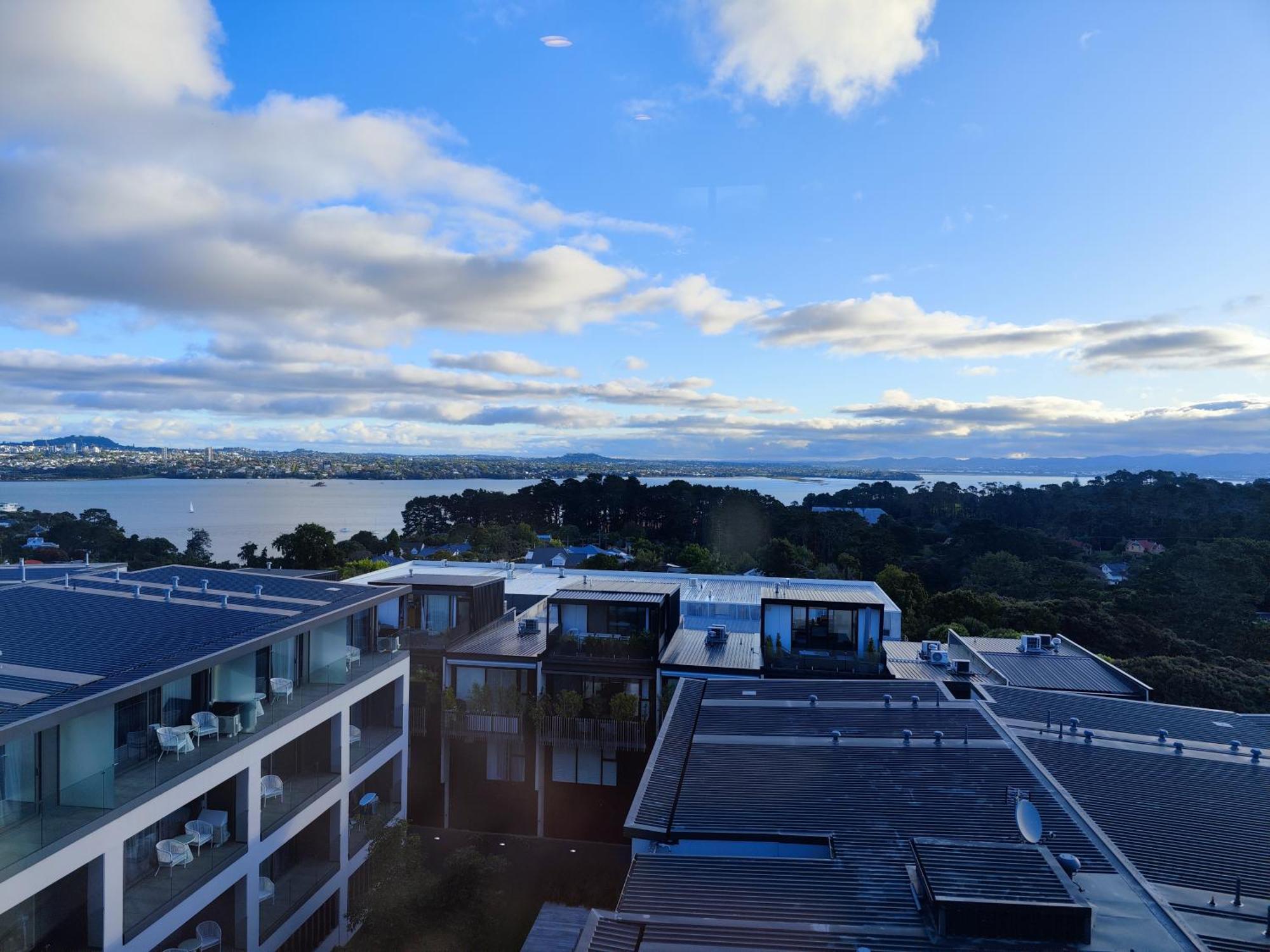 Birkenhead Apartment
