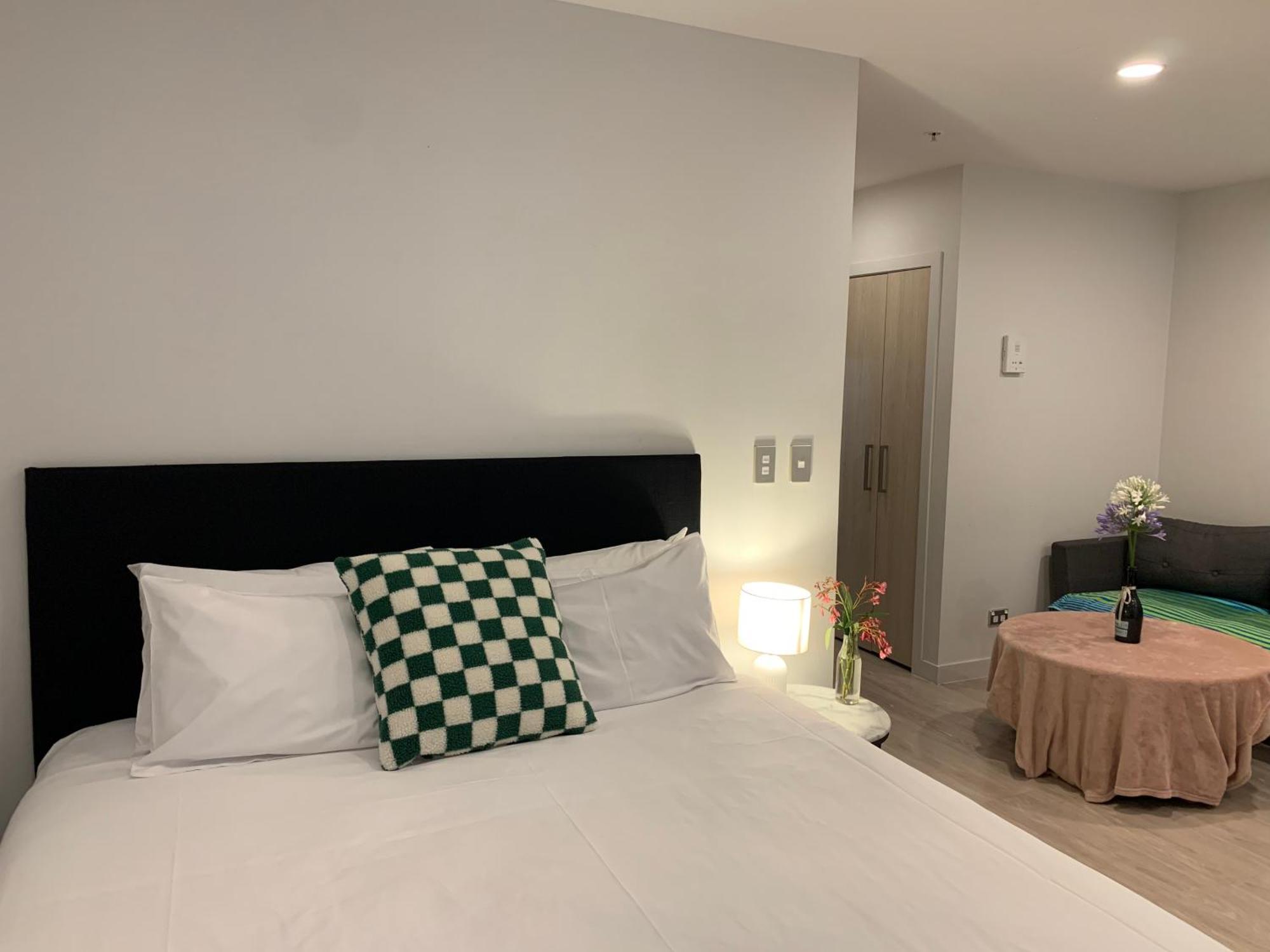 Apartment Sky Stars Essential Reserve Auckland