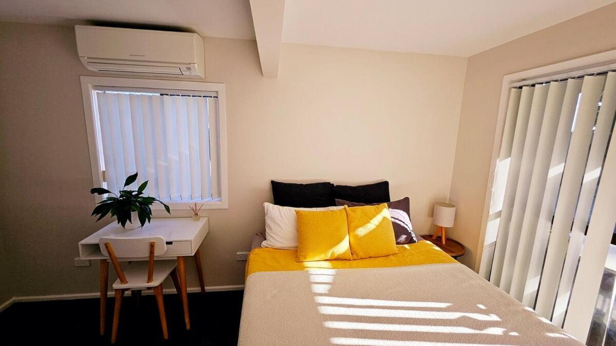 Private Retreat In Birkenhead *