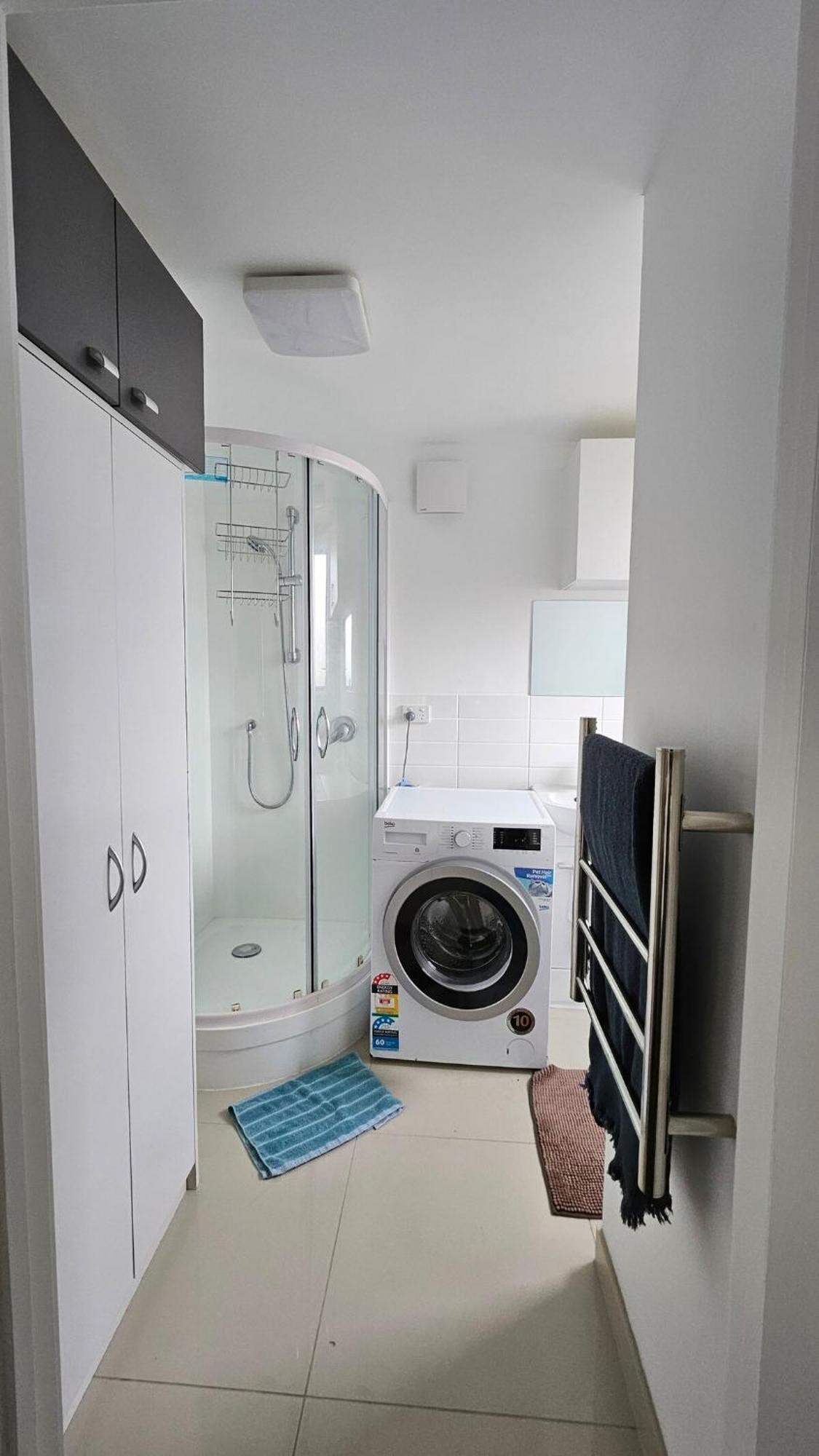 Apartment Private Retreat In Birkenhead *