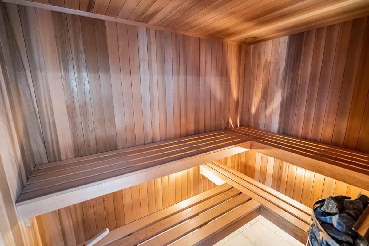 Apartment Stylish & Cozy 1 Bedroom Penthouse In Cbd Near Skytower- Pool Gym Sauna