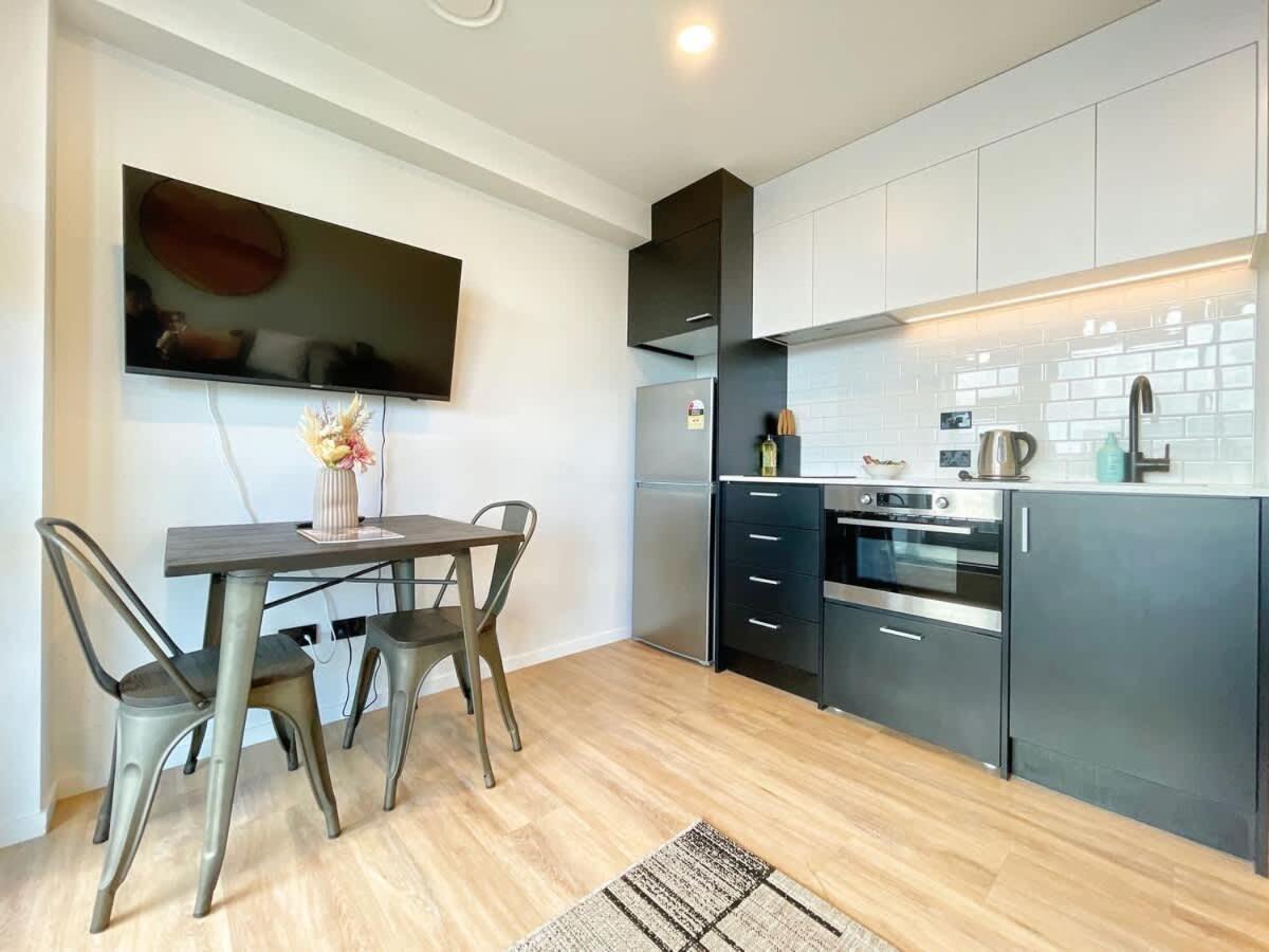 Chic Downtown 1bed Aircon With Pool Gym Sauna Near Skytower *