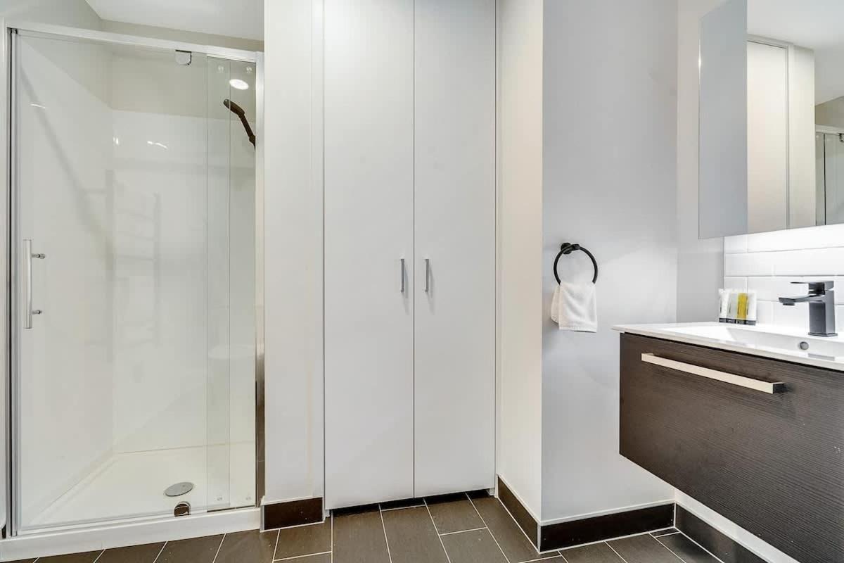 High Level Stylish - Pool Gym Sauna *