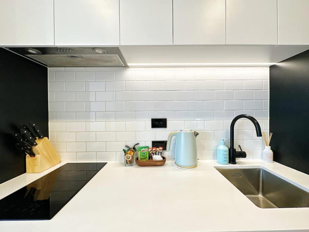 Apartment Lime-fresh Garden Atmosphere Cbd 1b Pool Sauna Gym *
