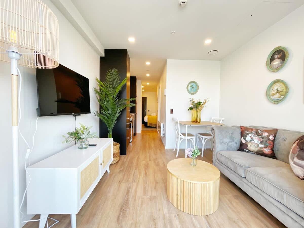 Lime-fresh Garden Atmosphere Cbd 1b Pool Sauna Gym * Auckland
