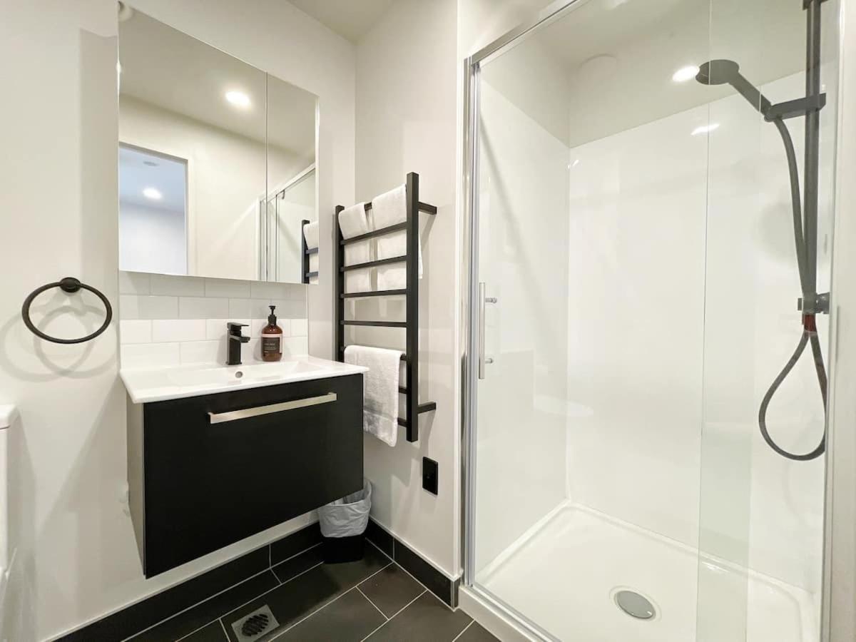 Apartment Stylish Cozy Nearby Skytower-pool Gym Sauna *