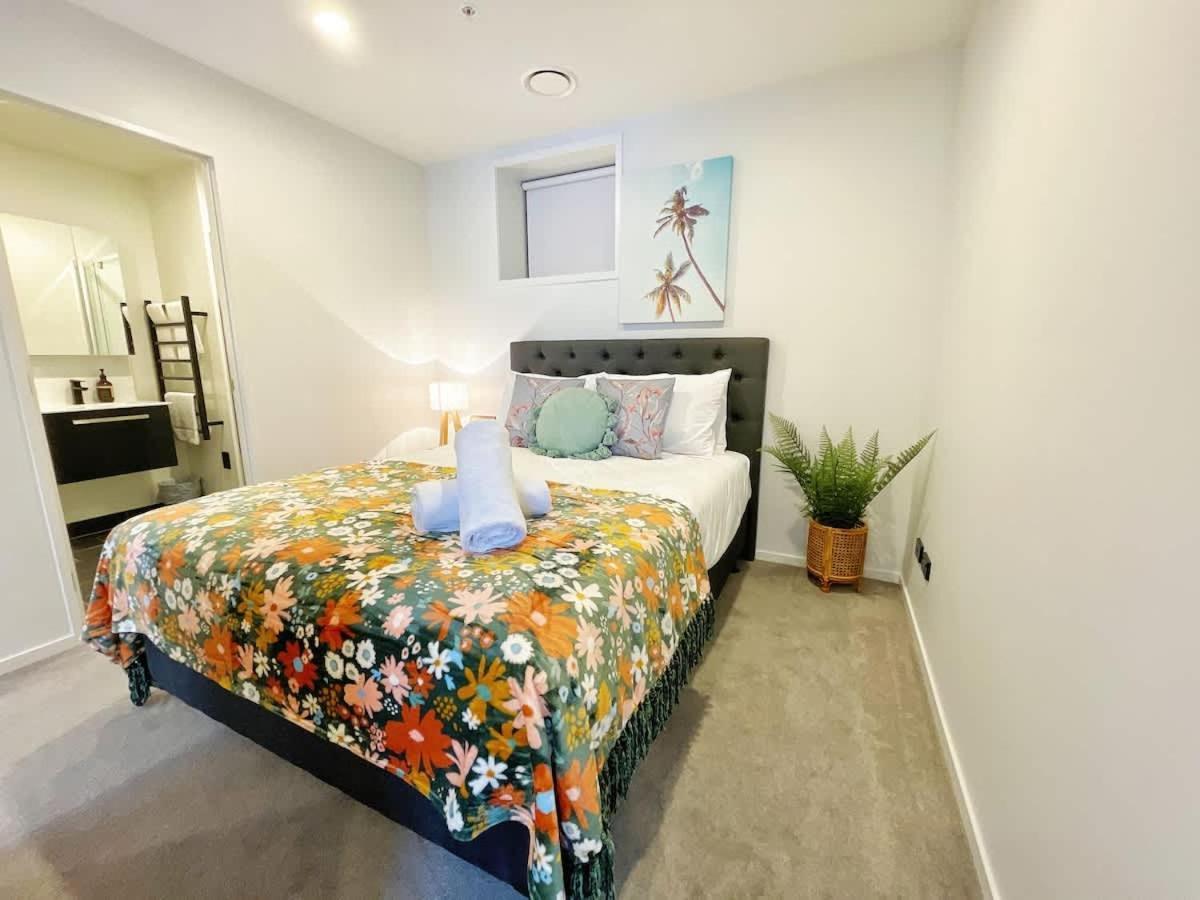 Stylish Cozy Nearby Skytower-pool Gym Sauna
