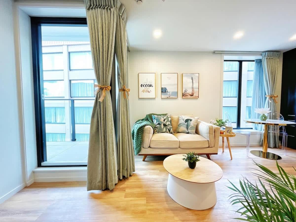 Apartment Stylish Cozy Nearby Skytower-pool Gym Sauna Auckland