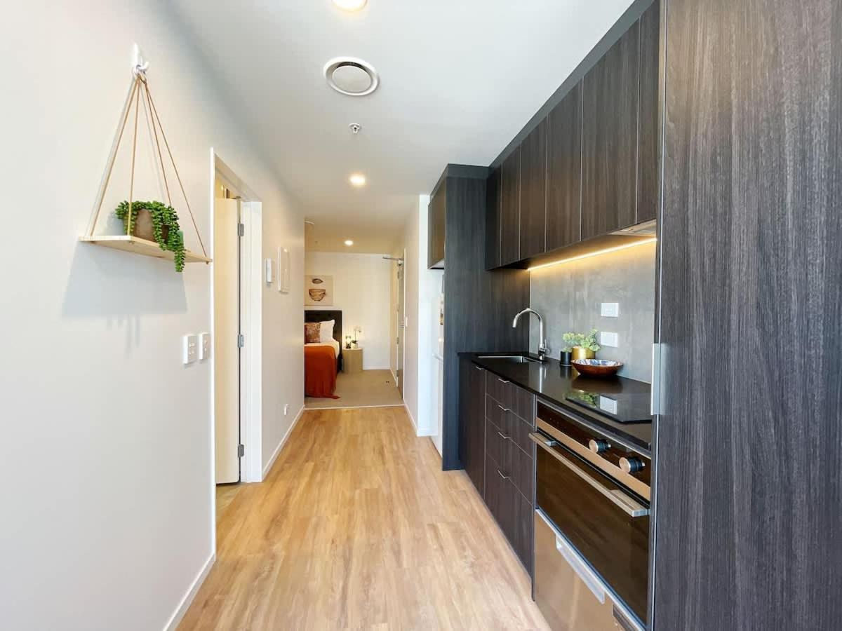 Parkside Air-con On Queen St - Pool & Gym Apartment Auckland