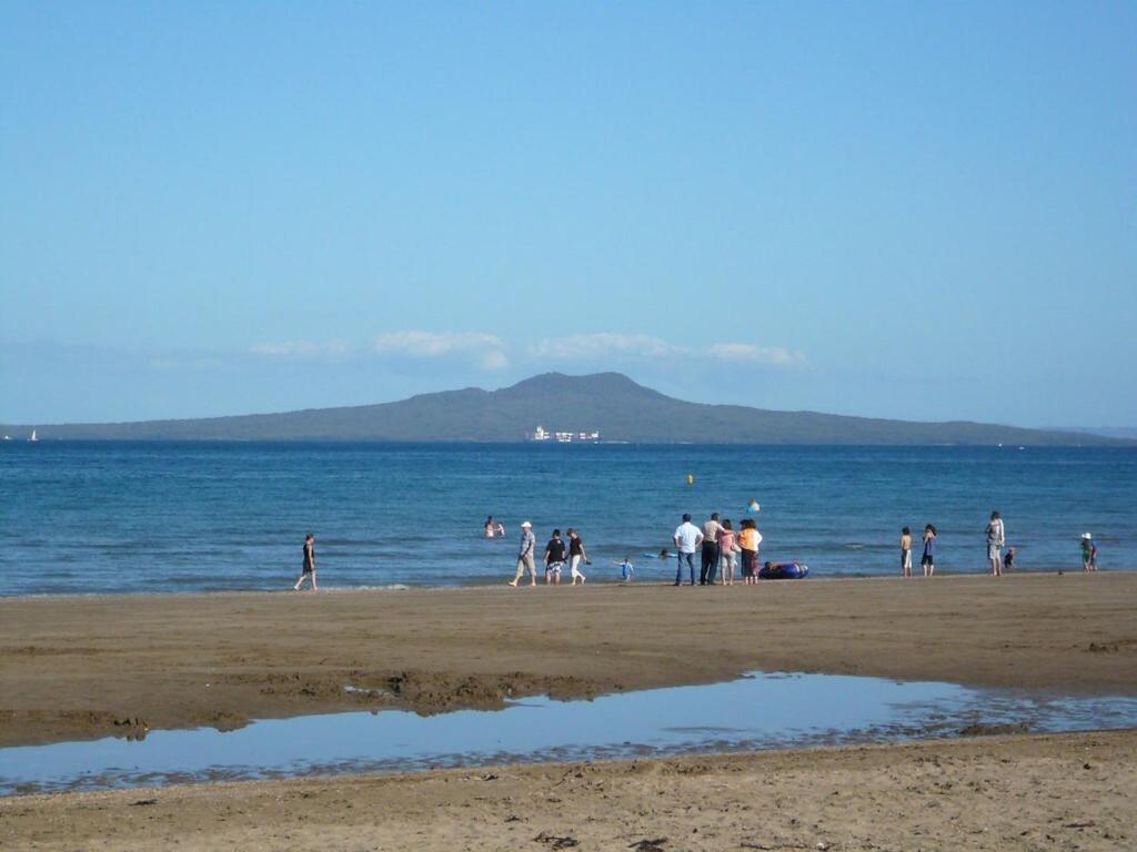 Holiday home Views & Short Walk To Auckland