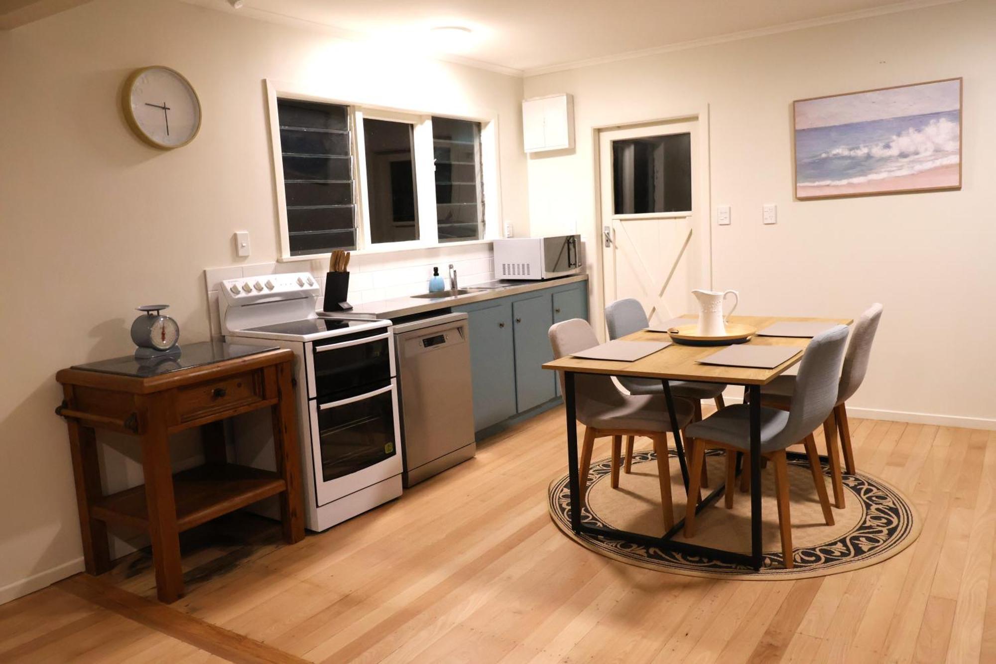 Cozy Family 10min To Airport And Pet Friendly