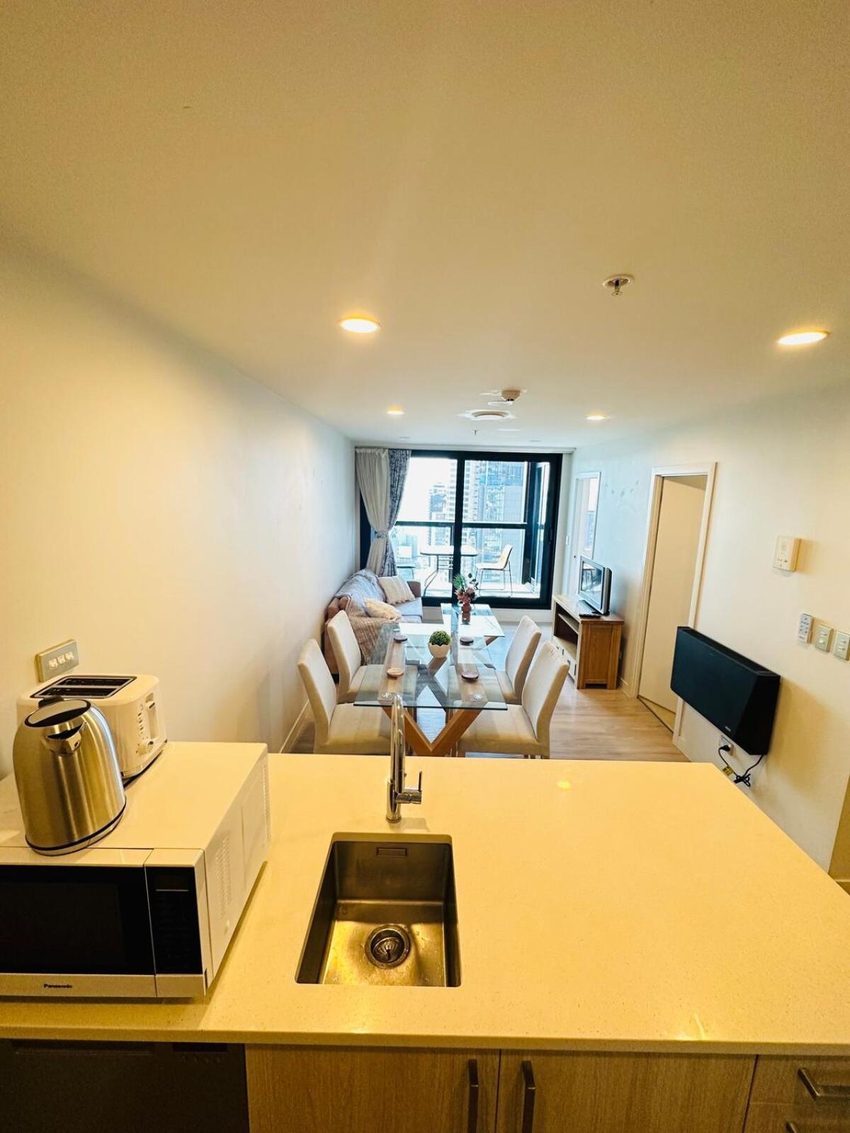 Apartment Spacious Magnificent Sea Views Front Of Sky Tower *