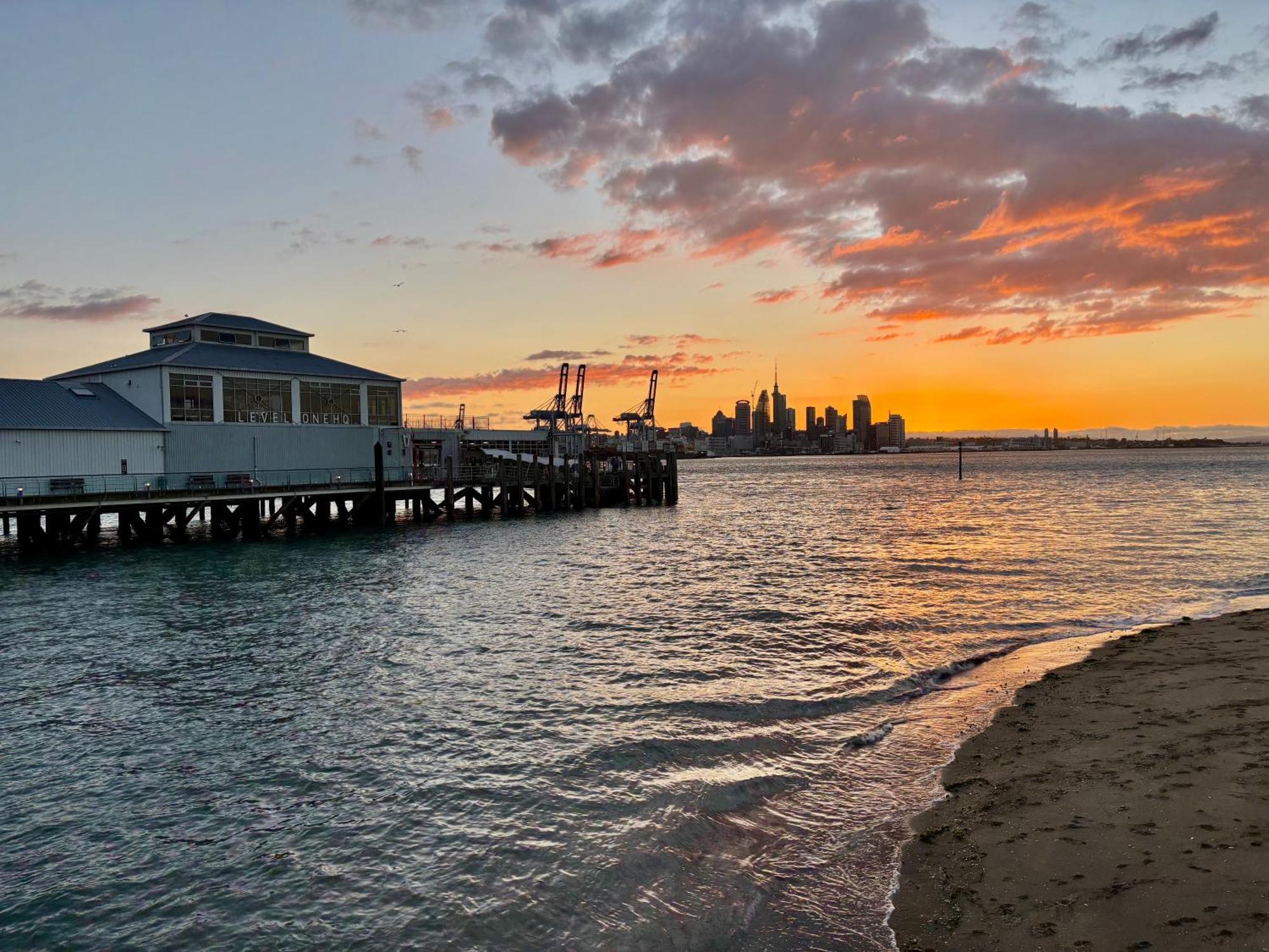 Narrow Neck Bed & Breakfast