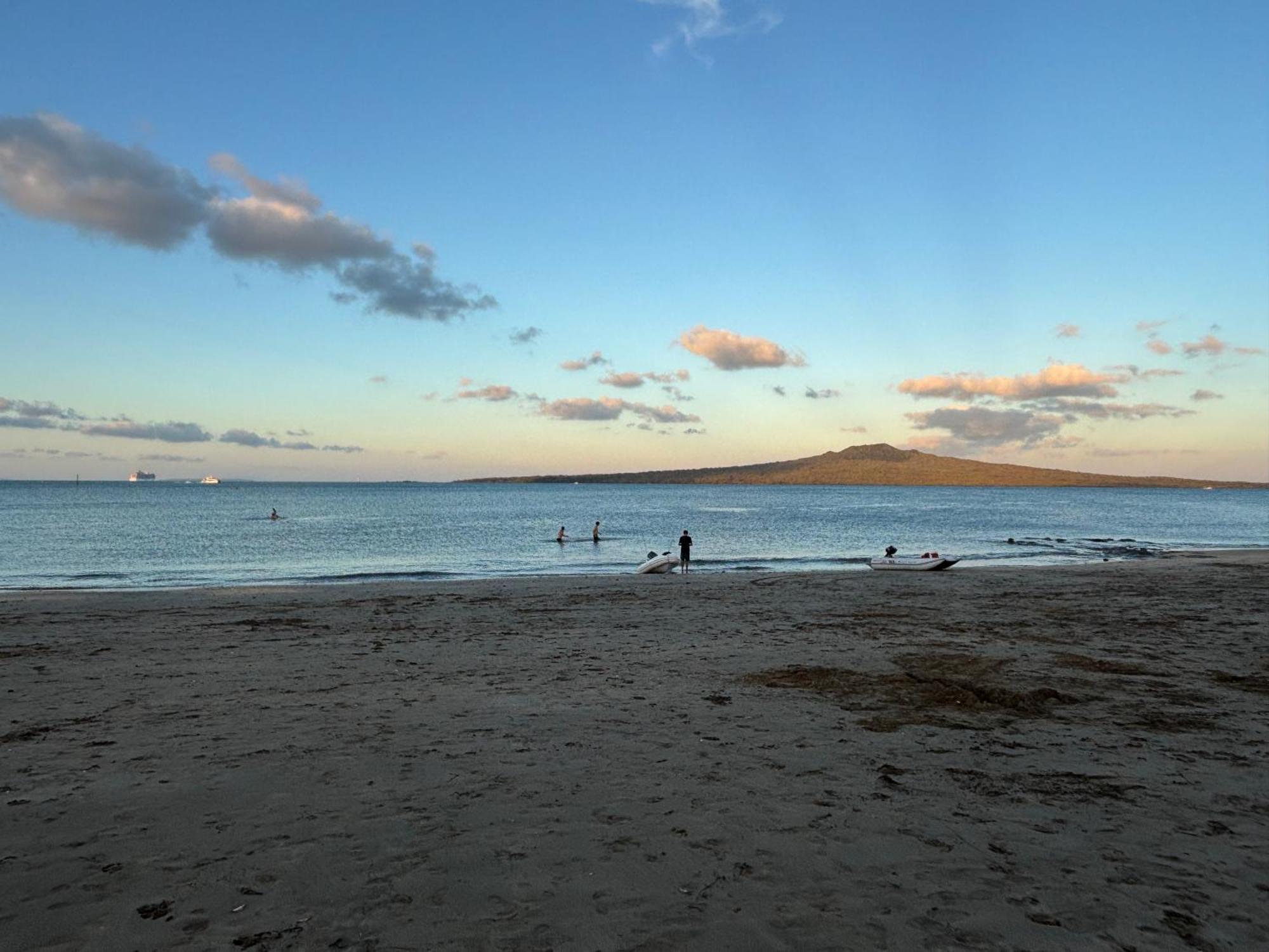 Bed & Breakfast Narrow Neck