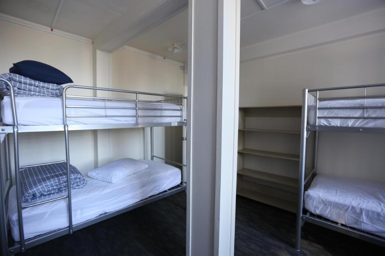 K Road Travellers Hostel