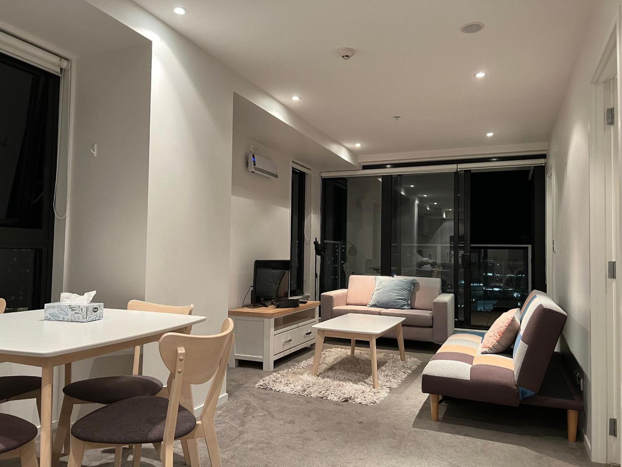 Amazing Skytower View 2 Bedroom 2 Bathroom *