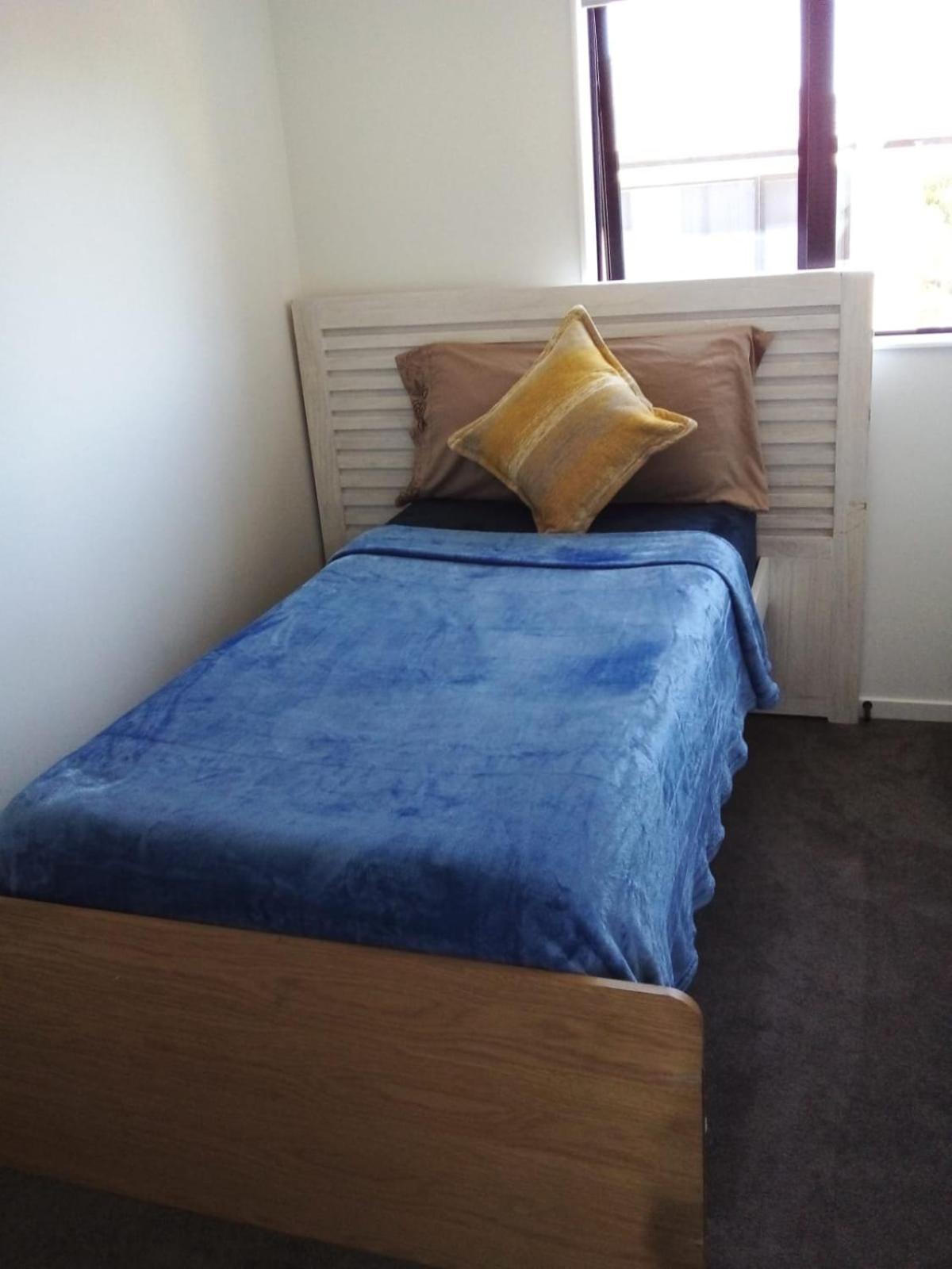 5 Bedroom House At The Heart Of Airport