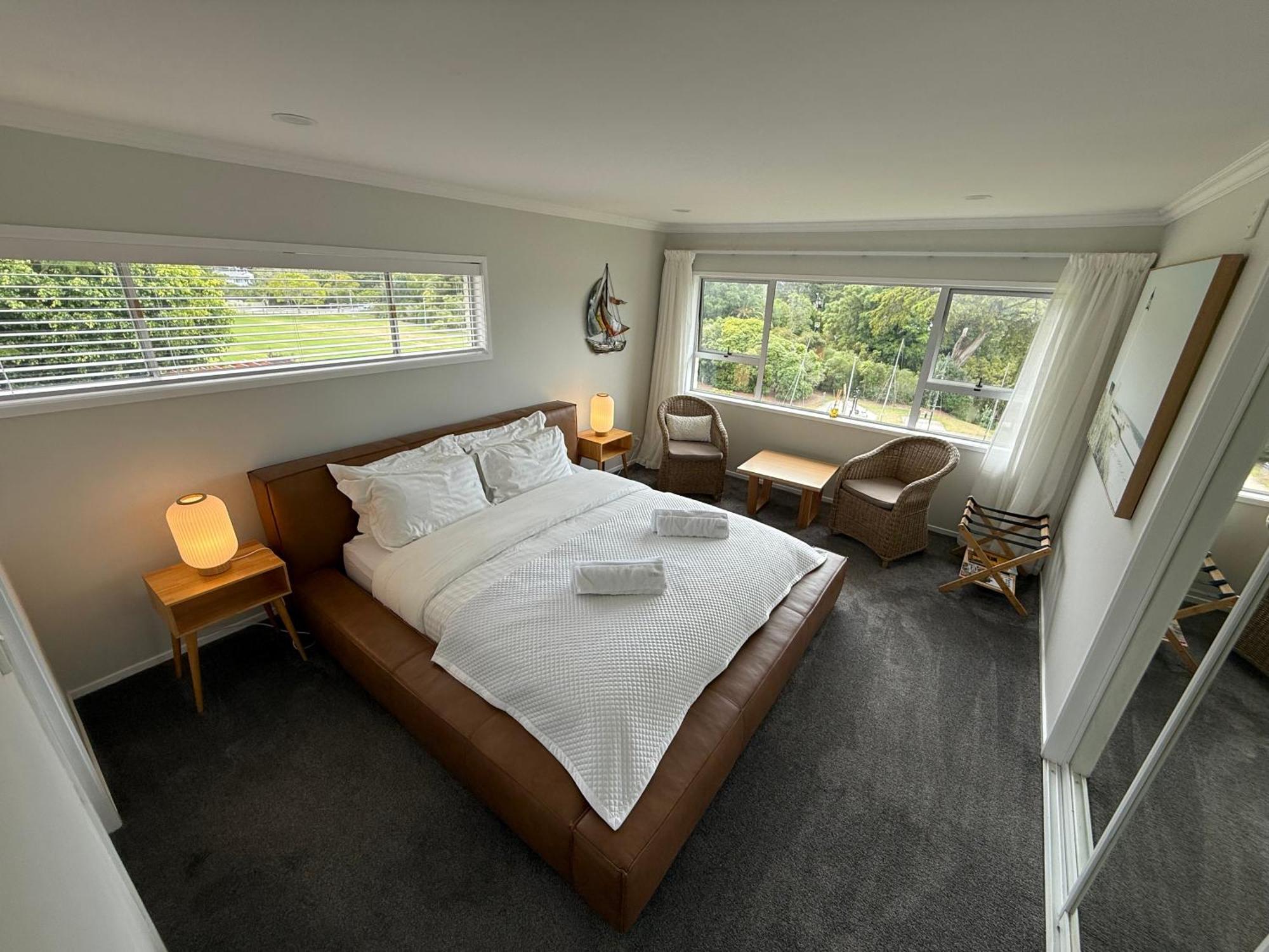 Waiake Apartment *