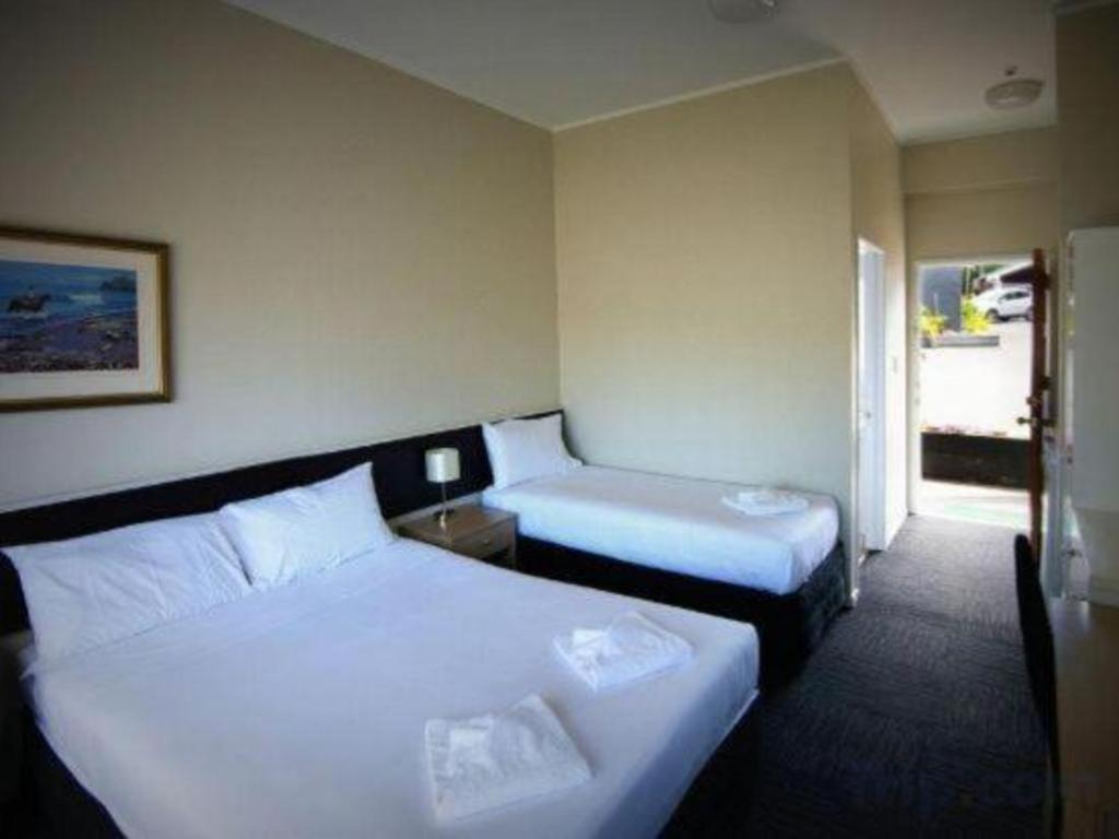 Motel 80