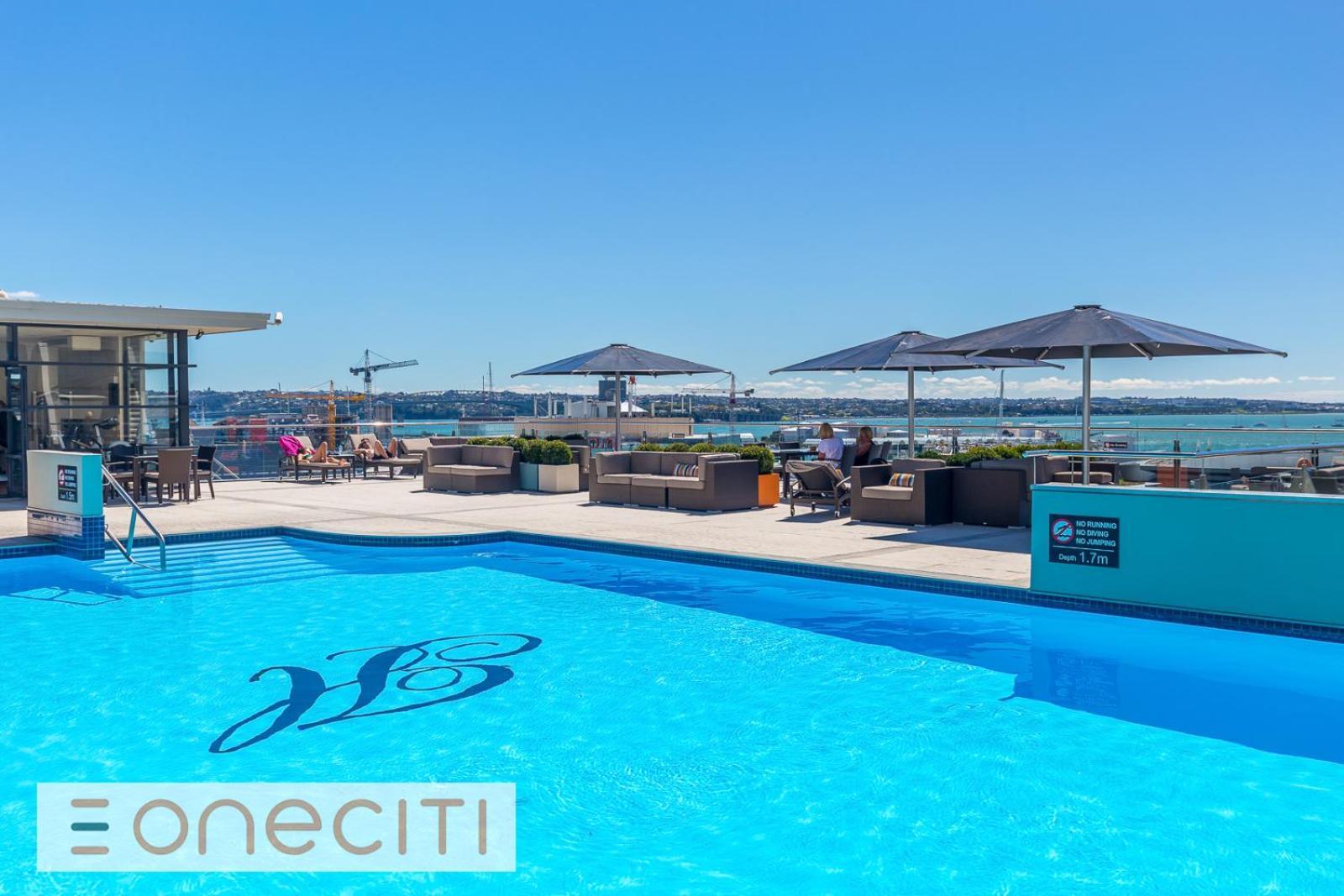 Apartment Comfort Getaway With Pool And Gym *