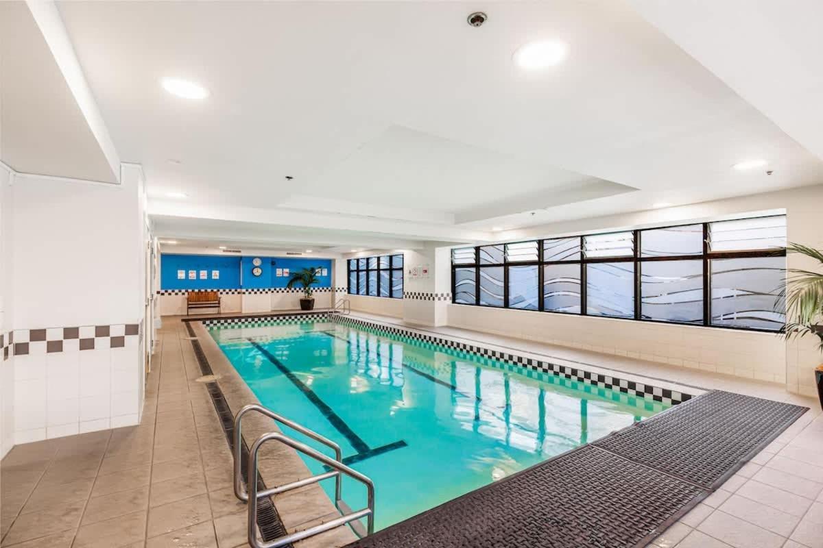 Getaway 1br W Pool & Gym Near Hotspots Apartment